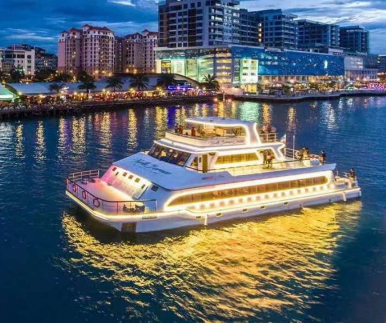 28-meter catamaran luxury cruise ship