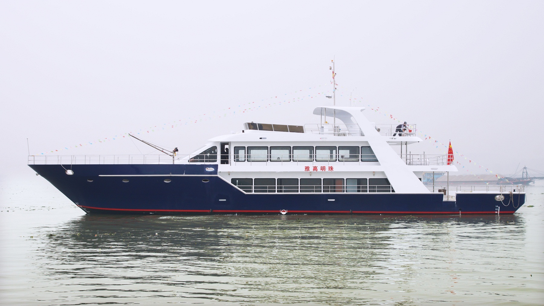 32.8 Miyako Pearl Cruise Line
