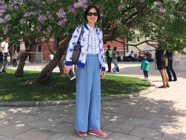 A suitcase broke into the world: interview with Li Jingmei, vice president of marketing of Long Xinglong Group