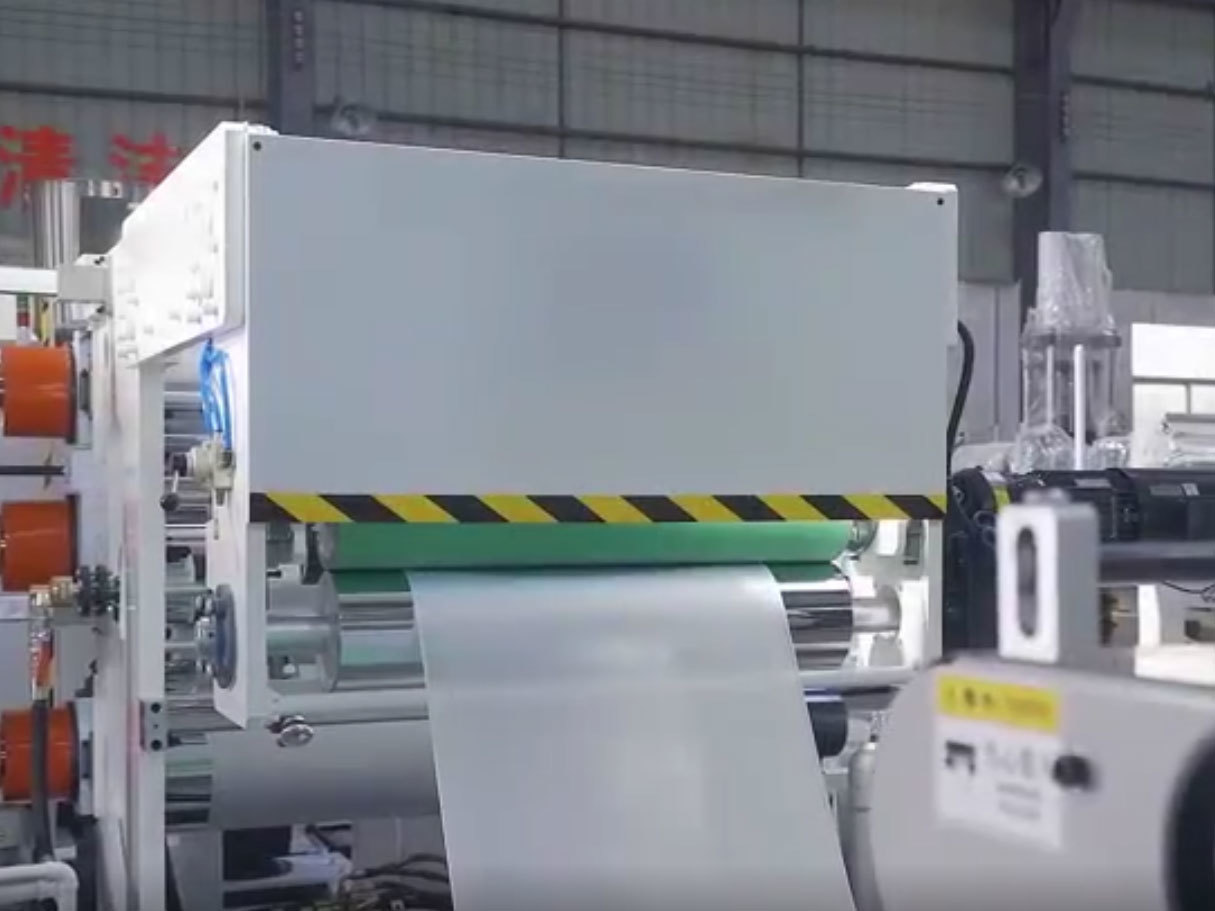 Video of forming machine connecting sheet wire