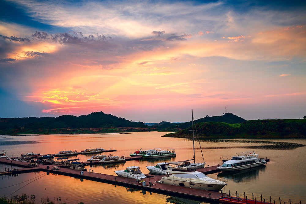 Taiji Lake Tourist Area