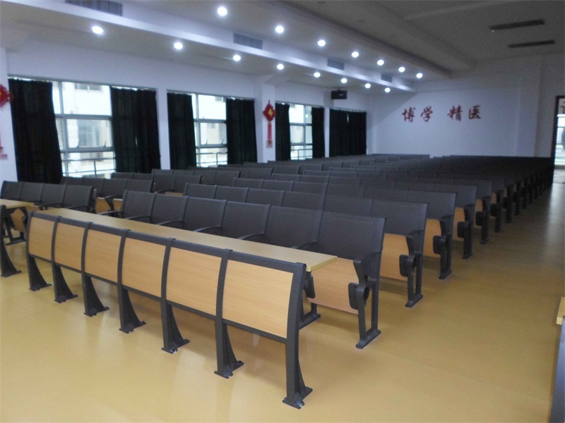 漳州第五医院阶梯椅案例