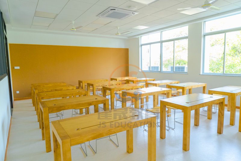 建晟家具合作项目——厦门协和双语学校课桌椅实验室桌椅案例