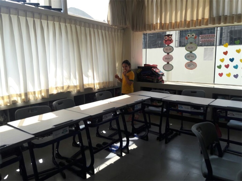 建晟家具合作学校家具案例--秘鲁
