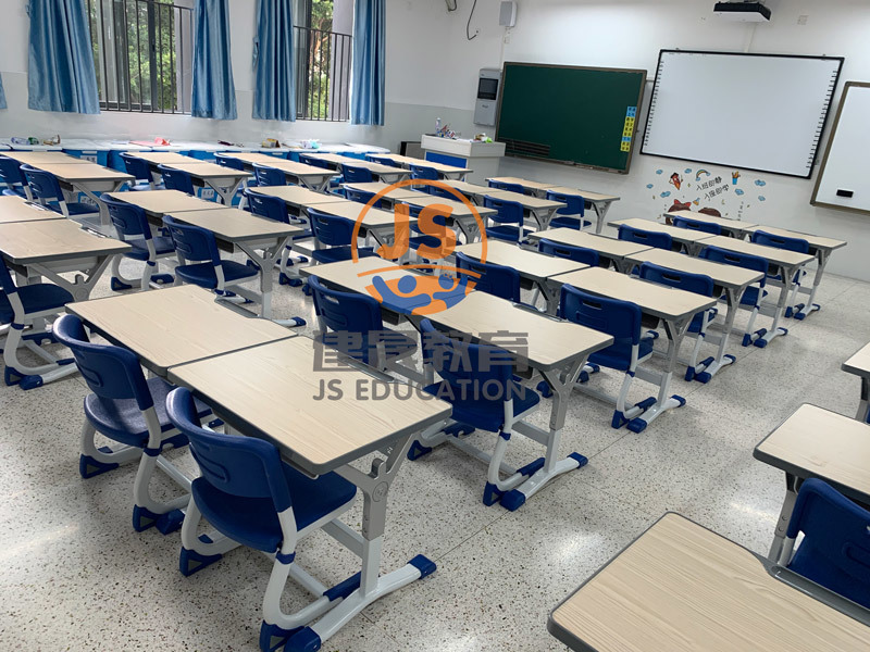 建晟家具合作项目——深圳荔园外国语小学课桌椅案例