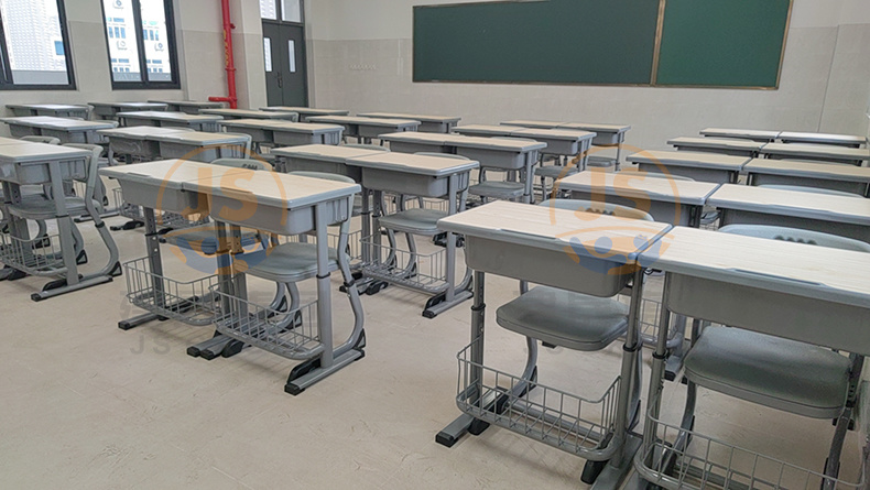 同安职业技术学校课桌椅项目正式完工