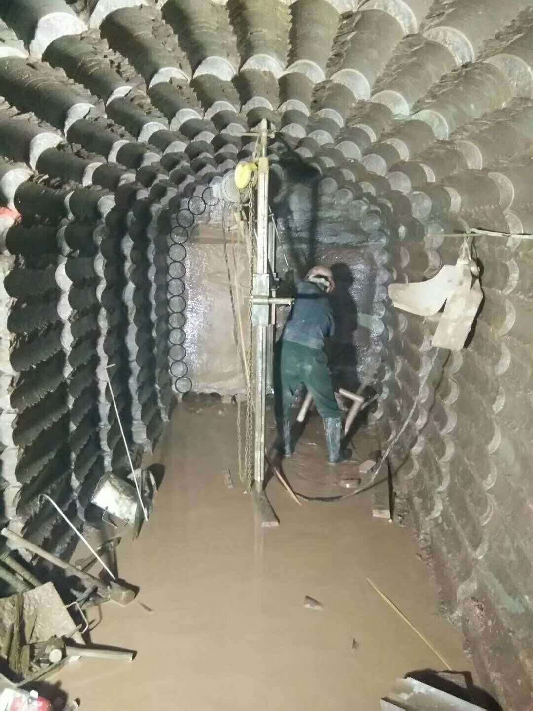 水钻排孔开挖