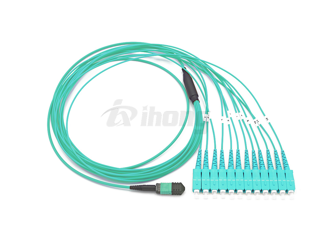 MPO/PC/母-SC/UPC-OM5多模12芯转接线光纤跳线