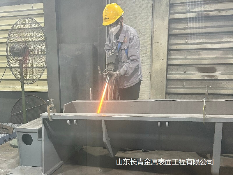殼體超音速噴涂碳化鎢涂層工藝的關(guān)鍵技術(shù)點(diǎn)與挑戰(zhàn)