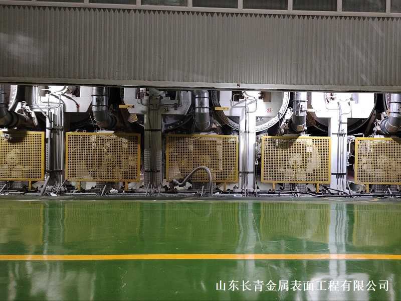 長(zhǎng)青金屬熱噴涂公司助力造紙行業(yè)：穩(wěn)紙輥現(xiàn)場(chǎng)磨削與噴涂碳化鎢