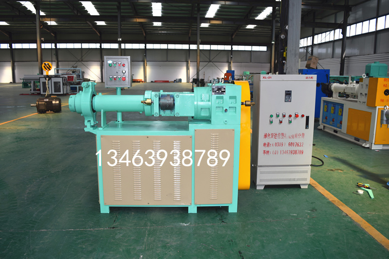 Silica gel strip extruder