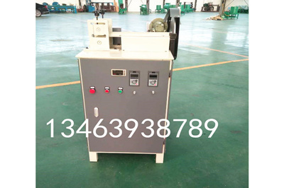 Traction ruler cutting machine