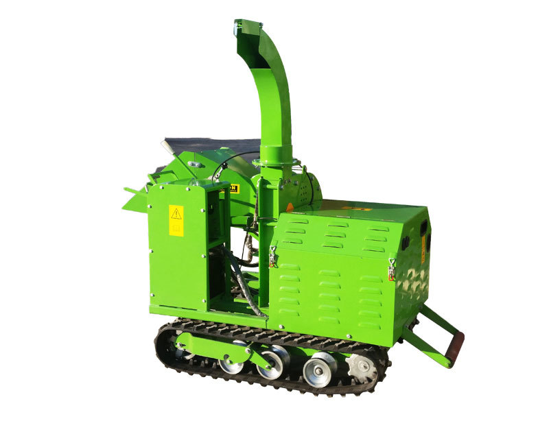 Powered wood chipper