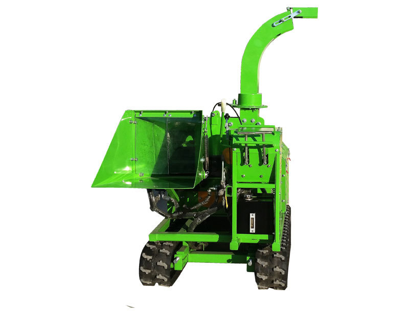 Powered wood chipper