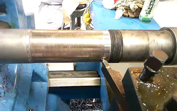 Warmly celebrate the successful repair of pump shaft cold welding process developed by the company