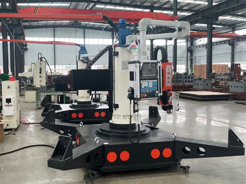 THREE-AXIS LETTERING MACHINE FOR GIANT TIRE MOLD