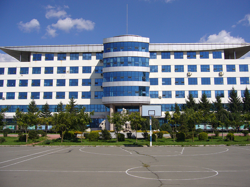 Ford Lanyi Cleaning Film for Teaching Building of Changchun Institute of Aeronautics and Astronautics