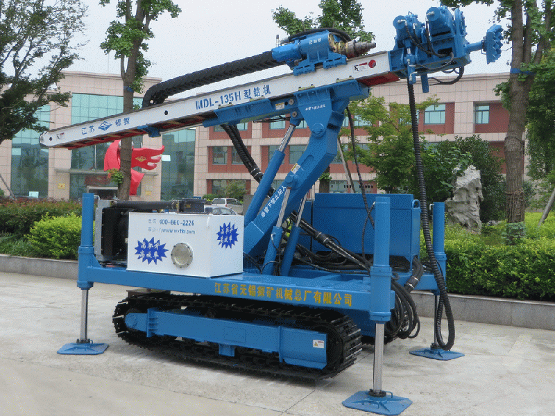 ISO9001 Dth Hammer Anchor Drilling Rig Foundation Piling Machine MDL-135H