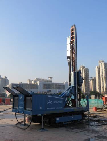 Jiangsu Xizhi MDL-C200 multi-functional top drive machine services in a subway project