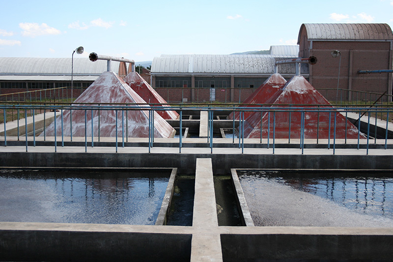 Water treatment process in the production of imidazole