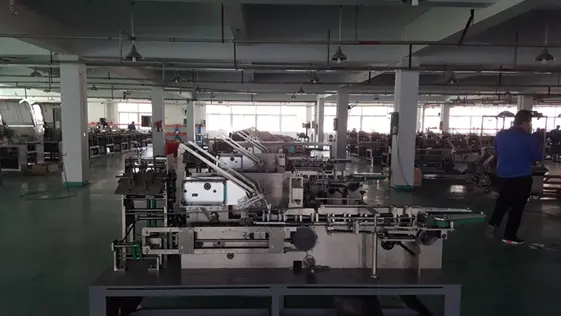 High speed carton machine for bottle