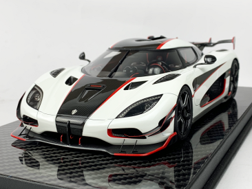 Frontiart 1/18 Koenigsegg Agera RSR Pearl white resin model
