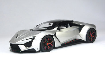 Amazon.com: ModelToyCars Frontiart SophiArt 1:18 W Motors