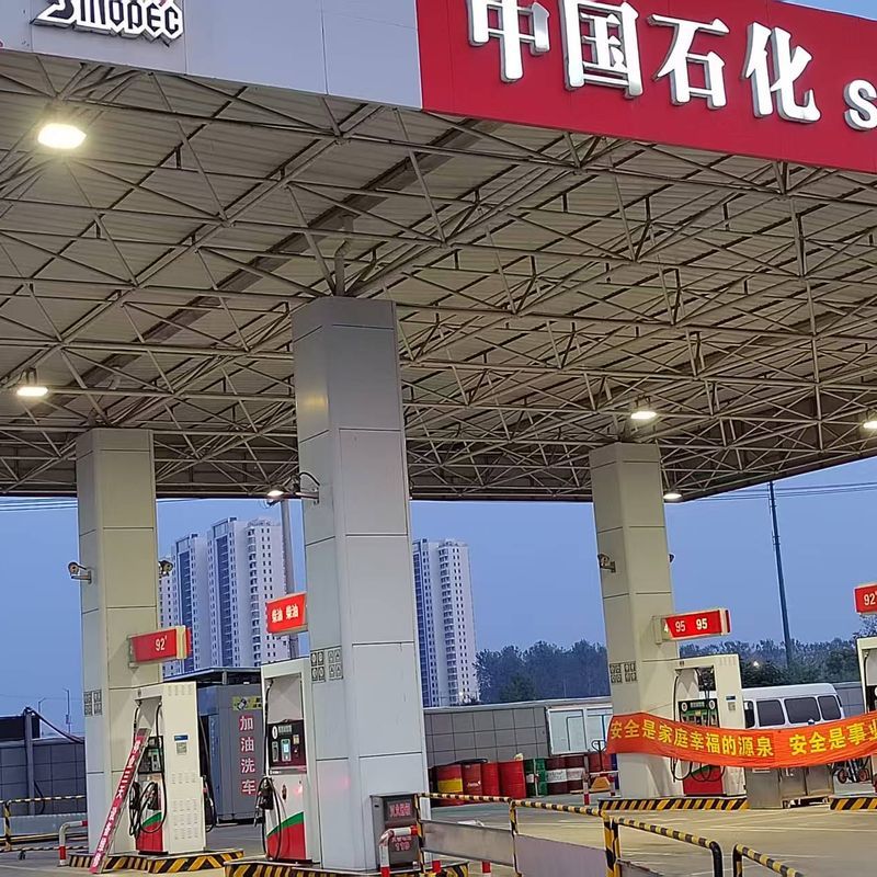 加油站儲(chǔ)罐清洗、改造維護(hù)