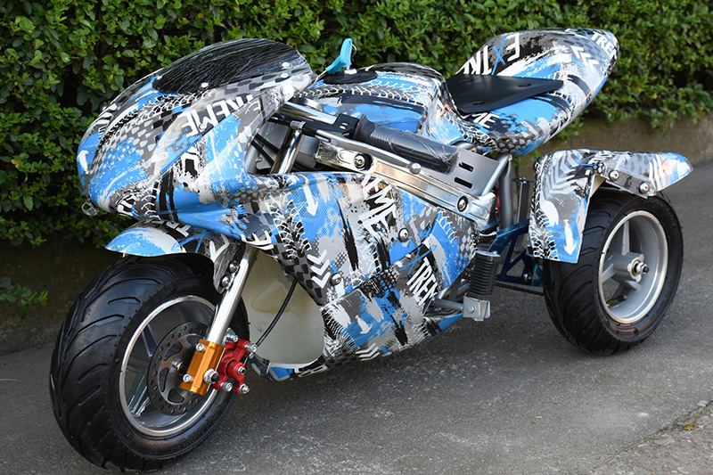 Three-wheeled electric medium run