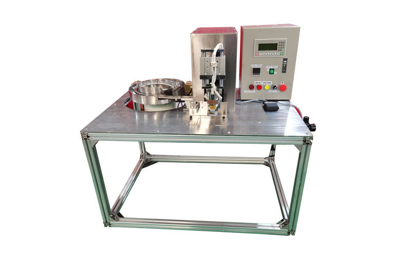 HL0150CF-B  Semi-automatic coffee valve inserted machine