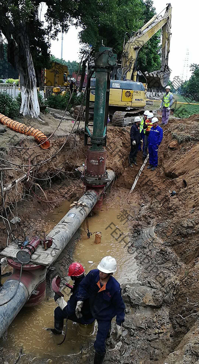 hot tap & line stop on 16-inch gas pipeline for installing the valve 
