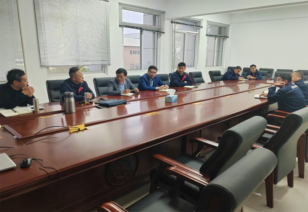 “学习修订后《中国共产党章程》”专题研讨活动