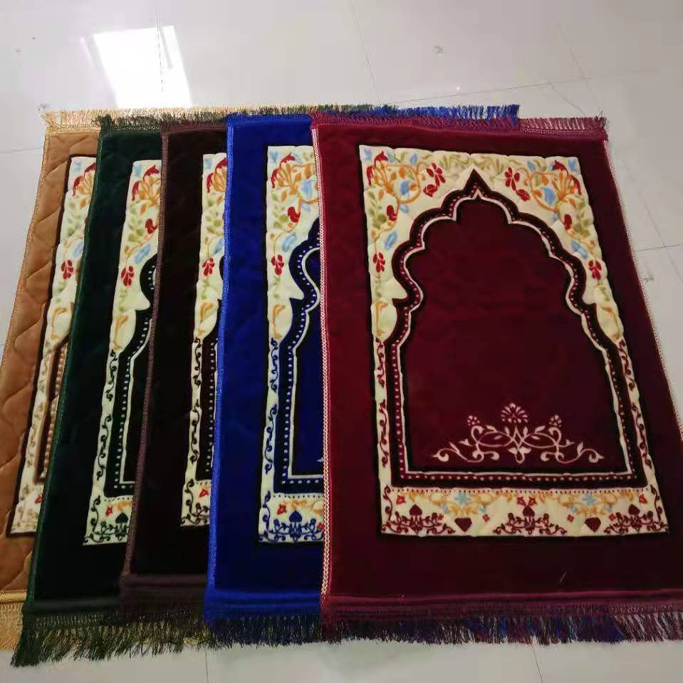 Anti slip backing raschel prayer rug islam prayer mat for muslim