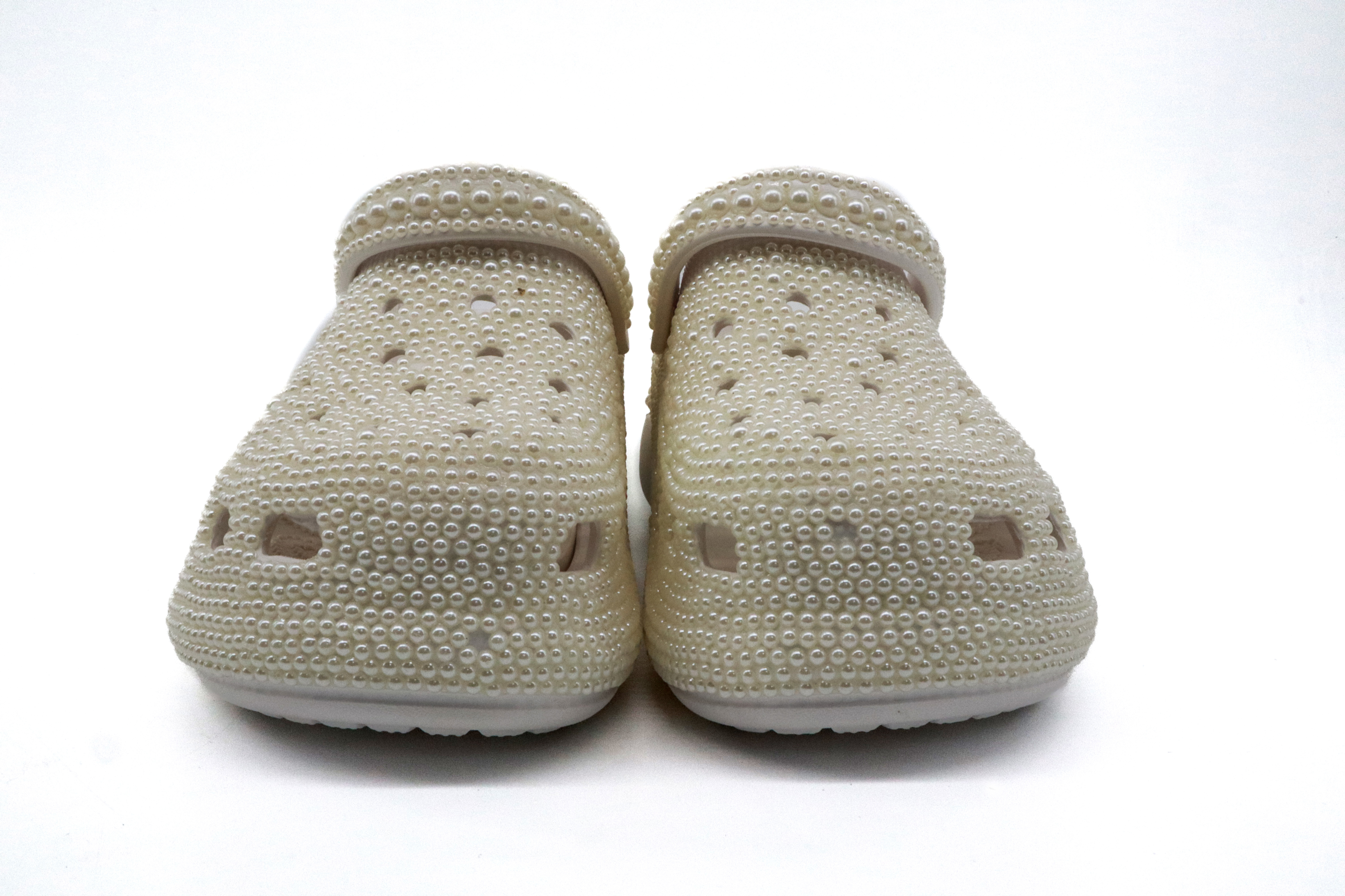 Discover the Charm of China Clog Style Boots: A Fusion of Comfort and Fashion