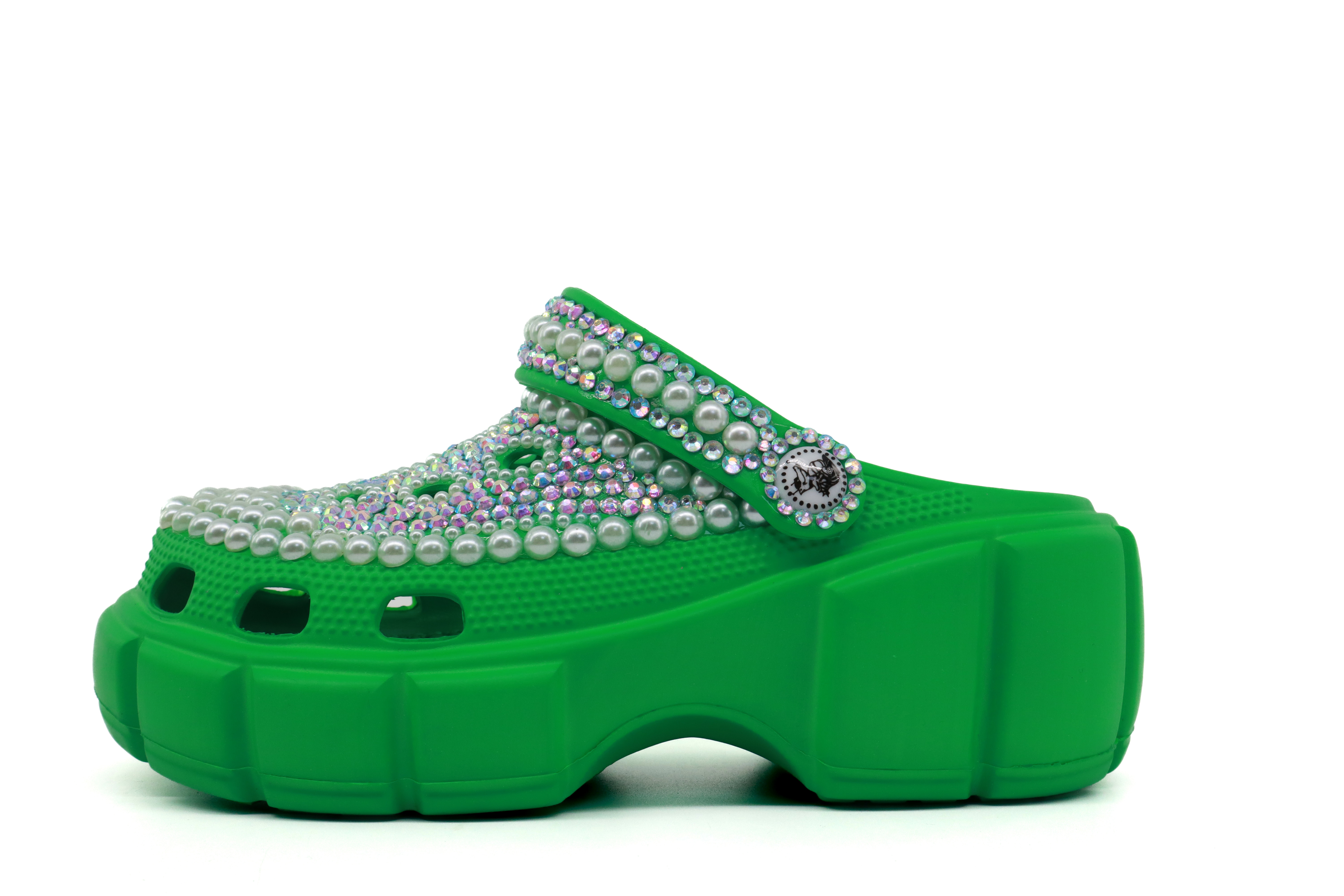 Top 10 Must-Have High-Quality Clogs for Your Summer Wardrobe