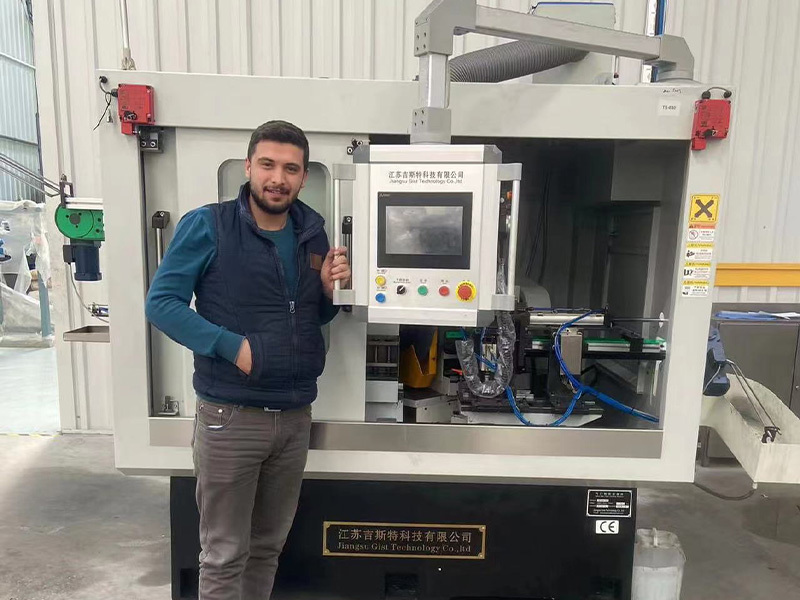 The company's specialized equipment serves foreign customers' valve production lines The company's specialized equipment serves foreign customers' valve production lines