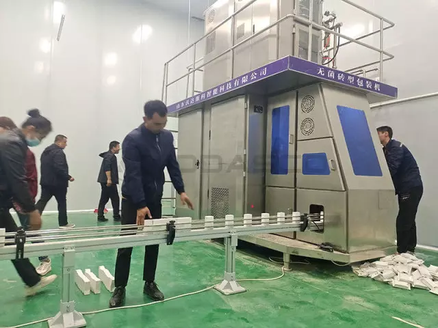 無菌磚灌裝機 無菌磚灌裝機