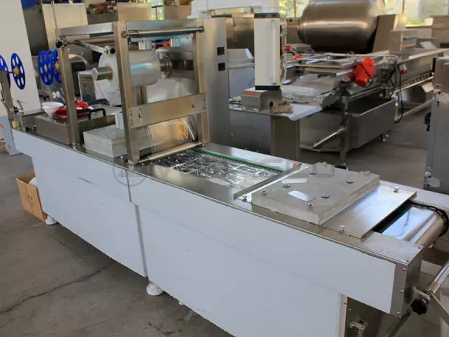 奶酪包裝機(jī) 奶酪包裝機(jī)