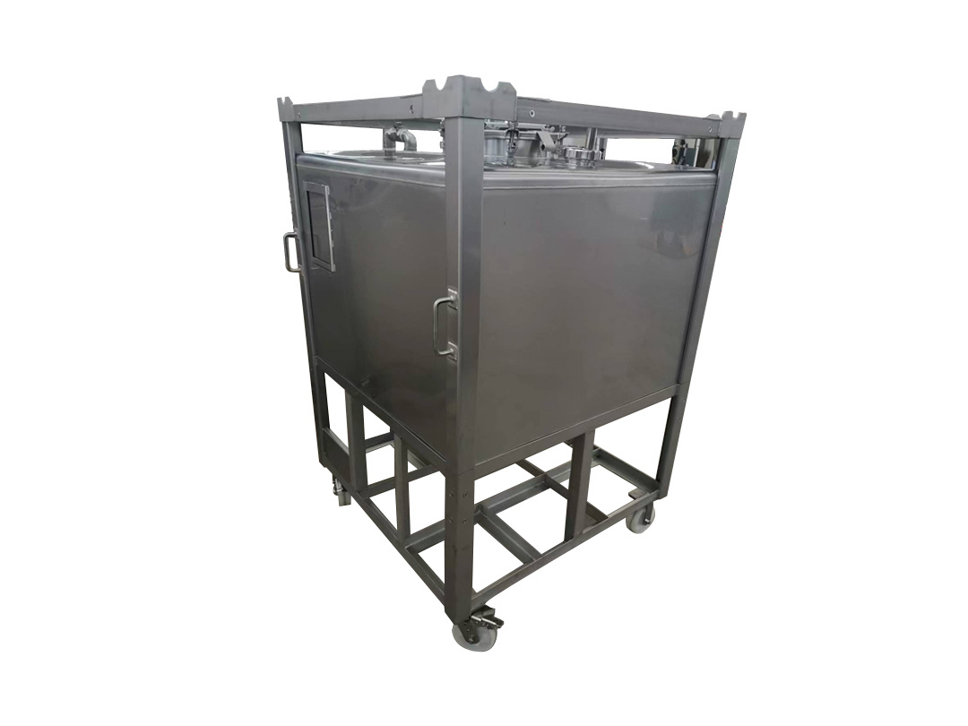 Stainless steel ton barrel with casters (outer frame type)