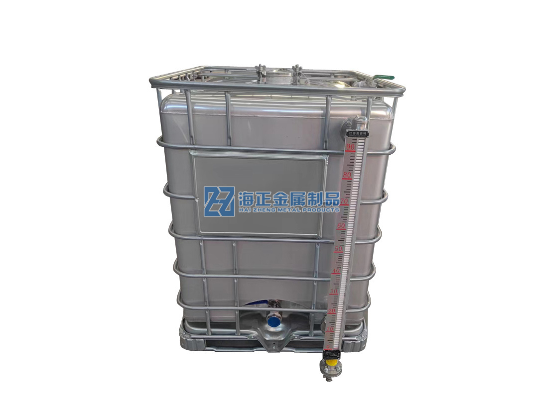 Stainless steel ton barrel with magnetic flap level gauge