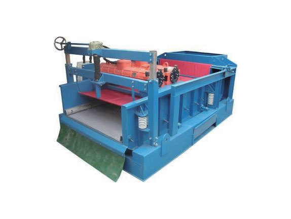 Elliptical vibrating screen