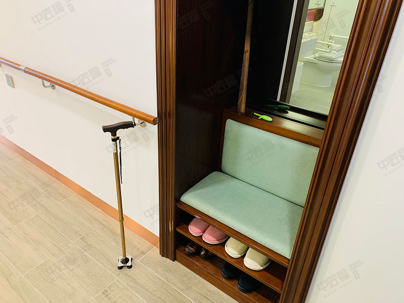 广州港养老