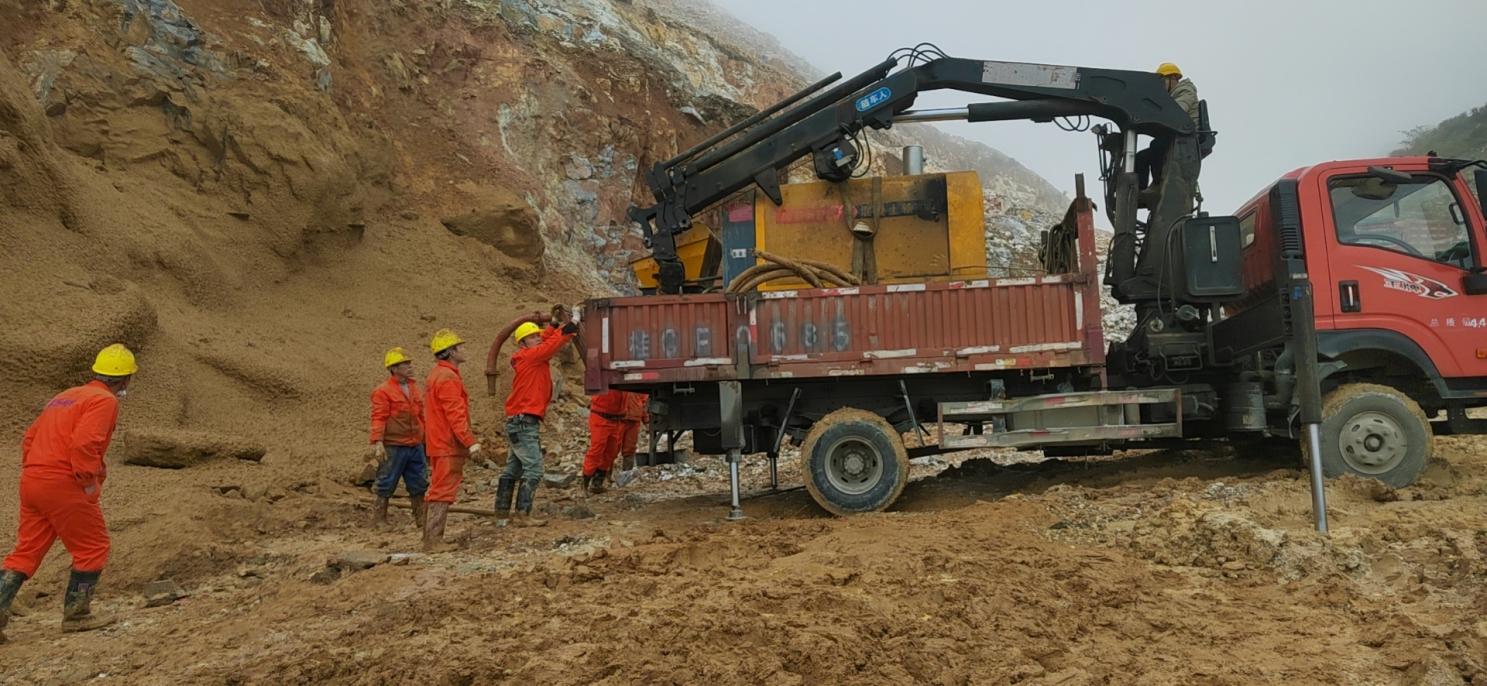 Yunnan gold mine tailing mine re-greening protection Soil rock formation construction