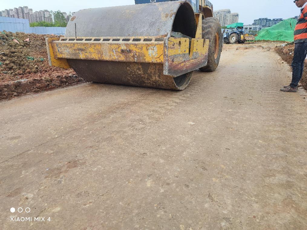 Zhuhai soil-forming rock road construction