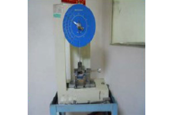 沖擊實(shí)驗(yàn)機(jī)