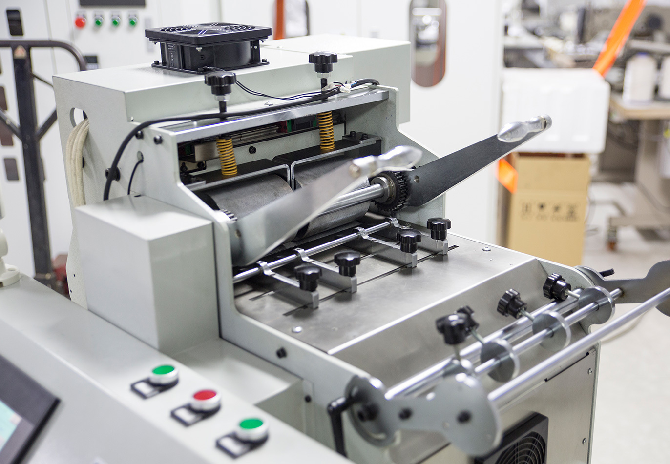 Comprehensive Guide to Binding Machines: Streamlining Your Document Finishing Process
