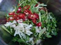 芹香豆干炒鸡蛋