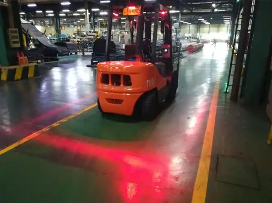 如何有效管理叉車作業(yè)區(qū)域安全？叉車作業(yè)區(qū)域安全管理新方法