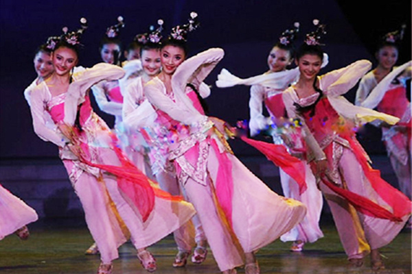 中國漢唐舞蹈《桃夭》