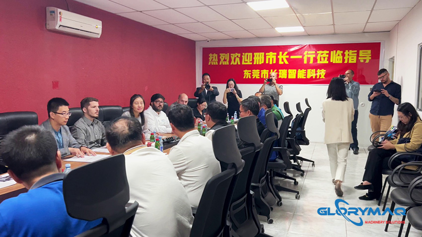 Welcomed Mayor Xing & his delegation from Dongguan to visit Glorymaq's CNC  Brazil branch